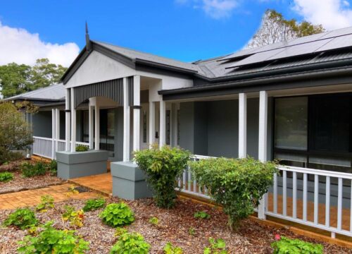 5 Bedroom Homestead